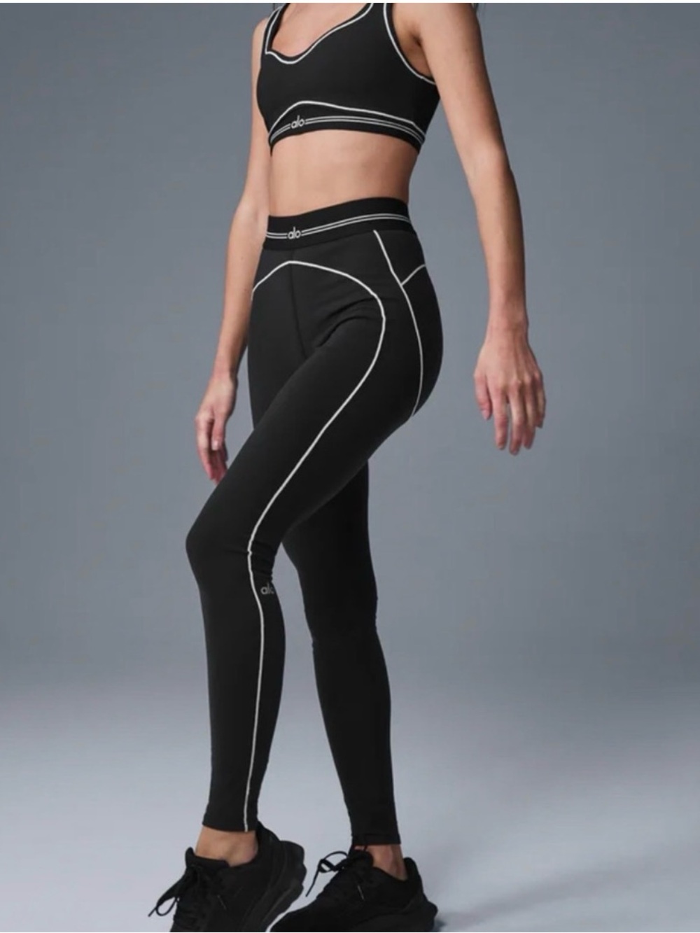 ALO Yoga Black Leggings with White Contrast Seam